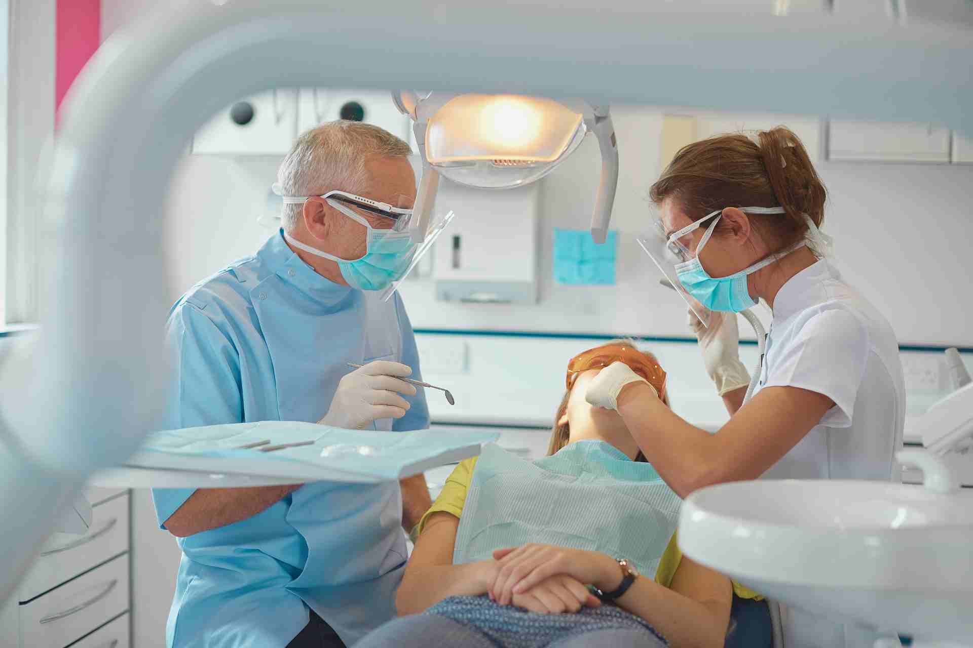 Dentist in Nederland, TX